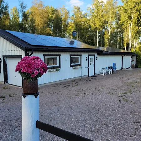 Karlstorp 4 Km Fran Vimmerby Exterior photo
